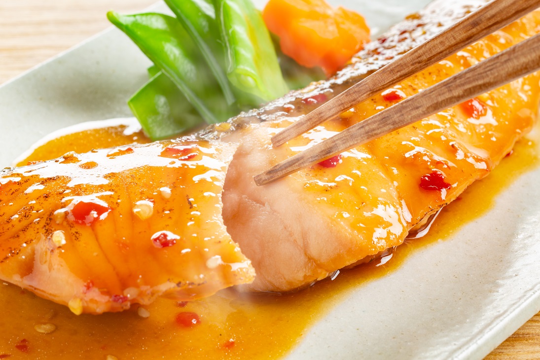 【魚ゑびす】鮭の照焼-03