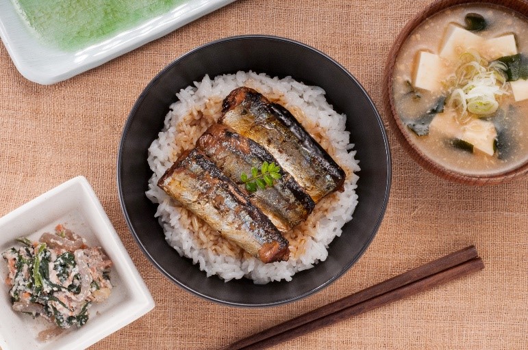 三陸食堂 さんま蒲焼き