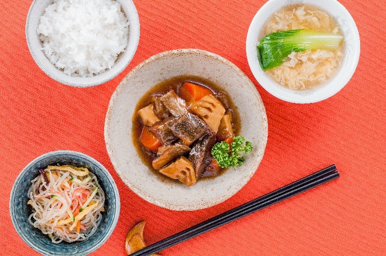 三陸食堂 たらと野菜の黒酢煮