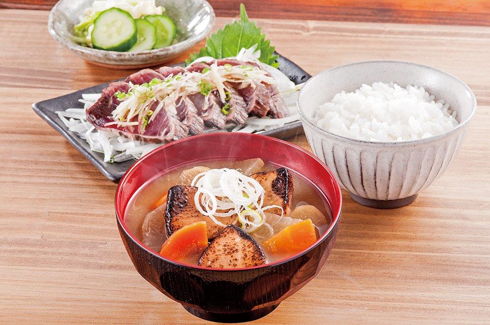 三陸食堂炙りかつお汁