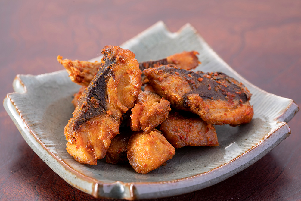 おつまみ　さばチップ　［ホットチリ］